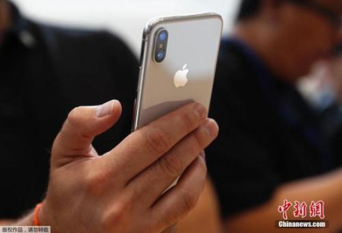 日華媒：愛手機(jī)多于愛孩子？家長(zhǎng)應(yīng)設(shè)親子時(shí)間