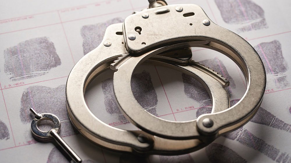 高空拋物被判刑， 傳遞 “罪與罰” 的 清晰信號