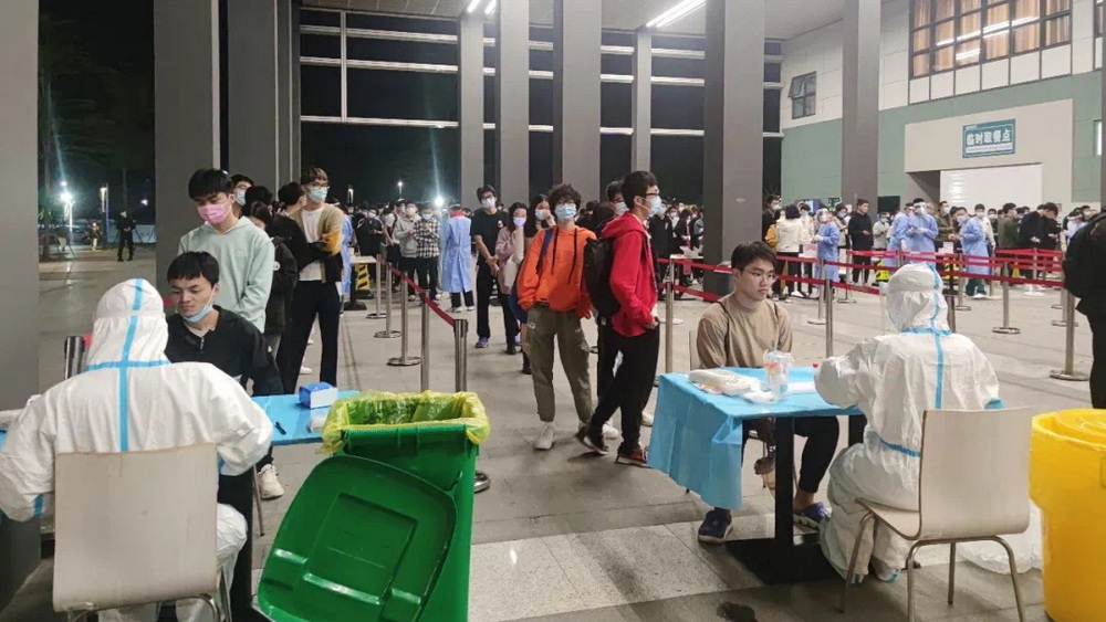 致敬火線戰(zhàn)疫的TA們：感謝你，辛苦了